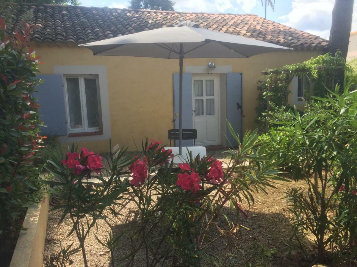 Charmant Studio Brignoles Exterior foto